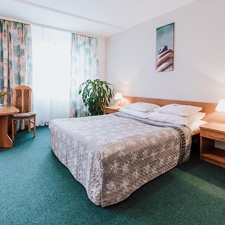 Hotel Gromada Medical Spa Буско-Здруй Экстерьер фото
