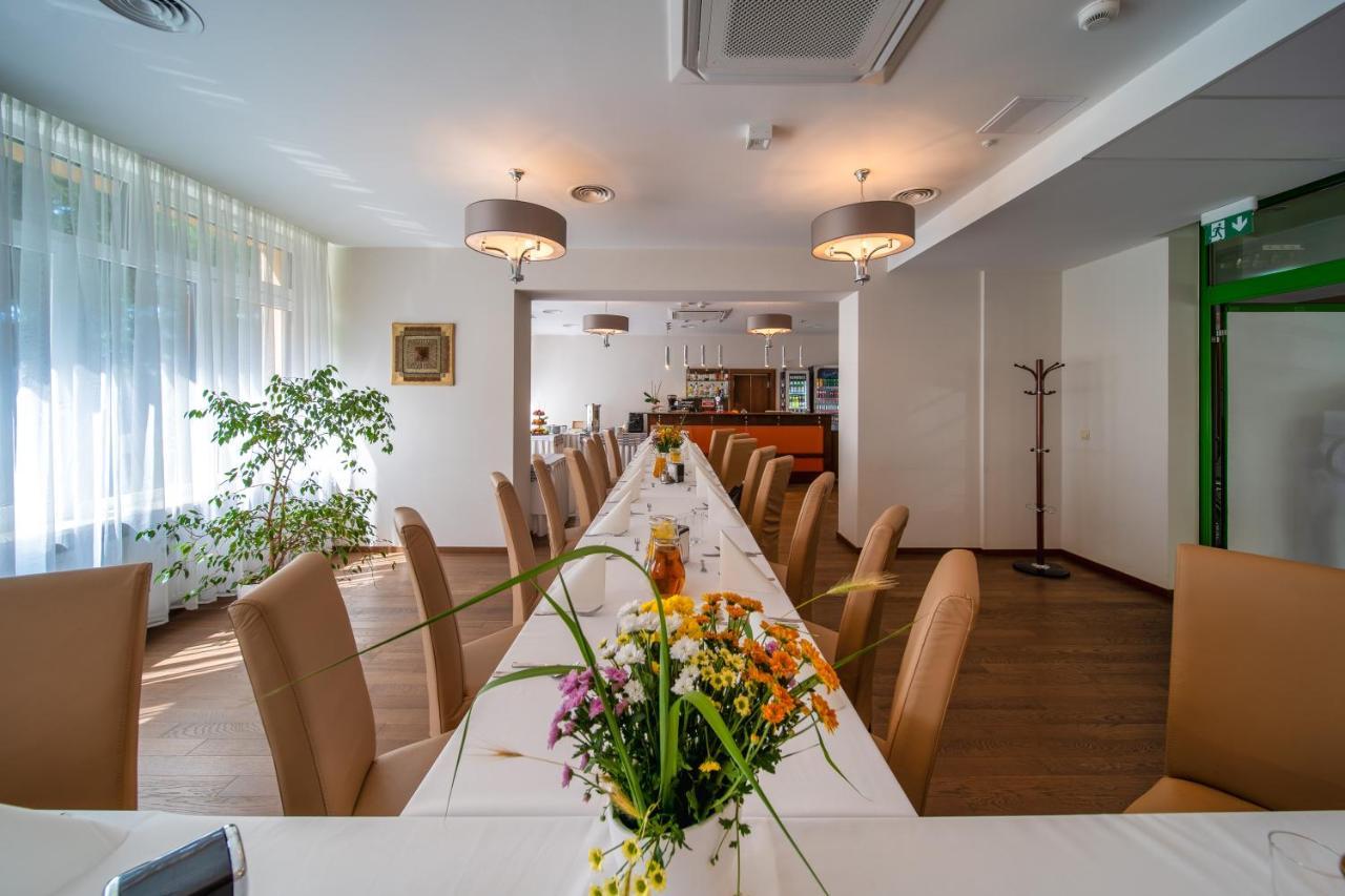 Hotel Gromada Medical Spa Буско-Здруй Экстерьер фото